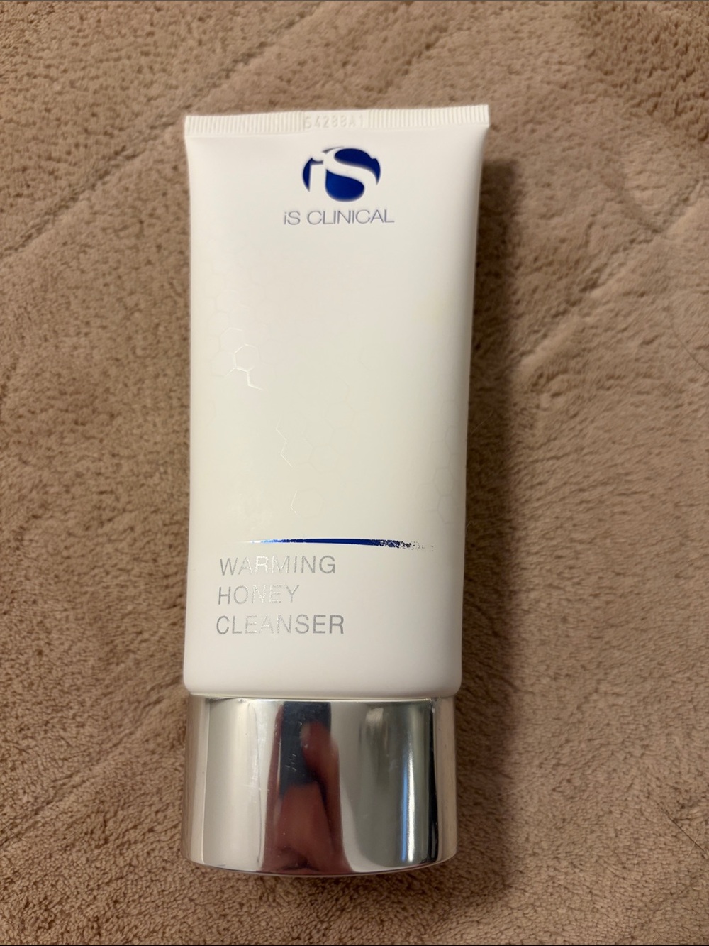 IS Clinical - Warming Honey Cleanser